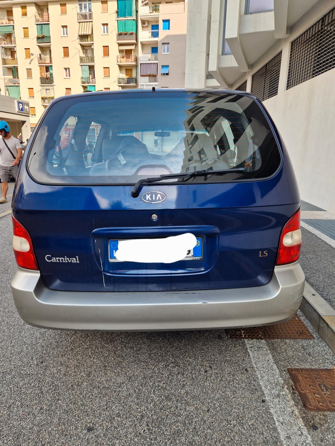 Kia Carnival 2.9 16V TDI 126CV 7 POSTI