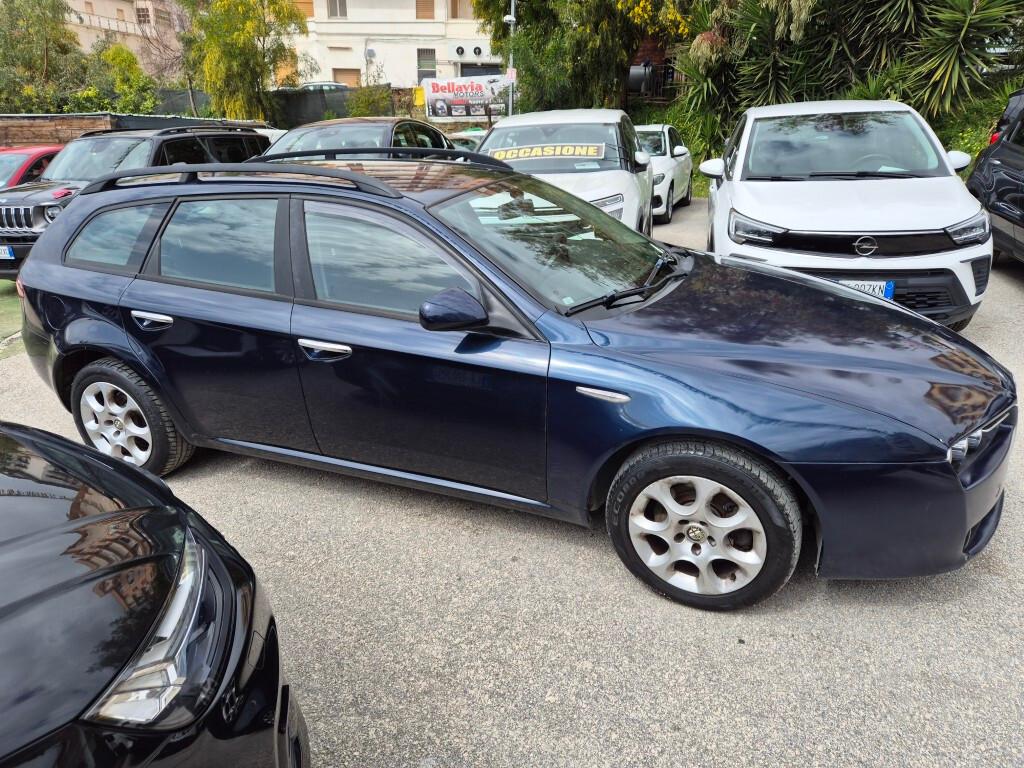 Alfa Romeo 159 1.9 JTDm 16V Sportwagon Progression