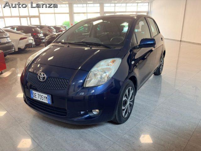 TOYOTA Yaris 1.3 5 porte Luna ADATTA A NEOPATENTATI