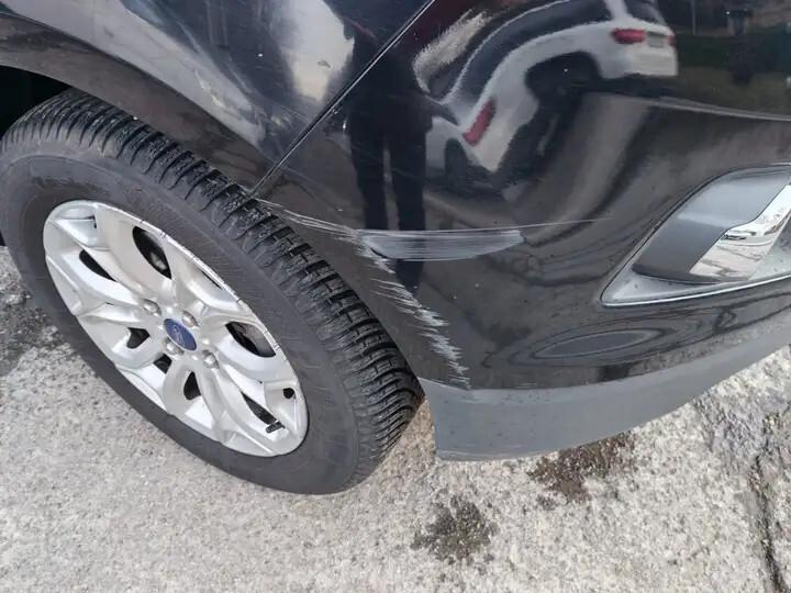 Ford EcoSport 1.5 110 CV Powershift Titanium