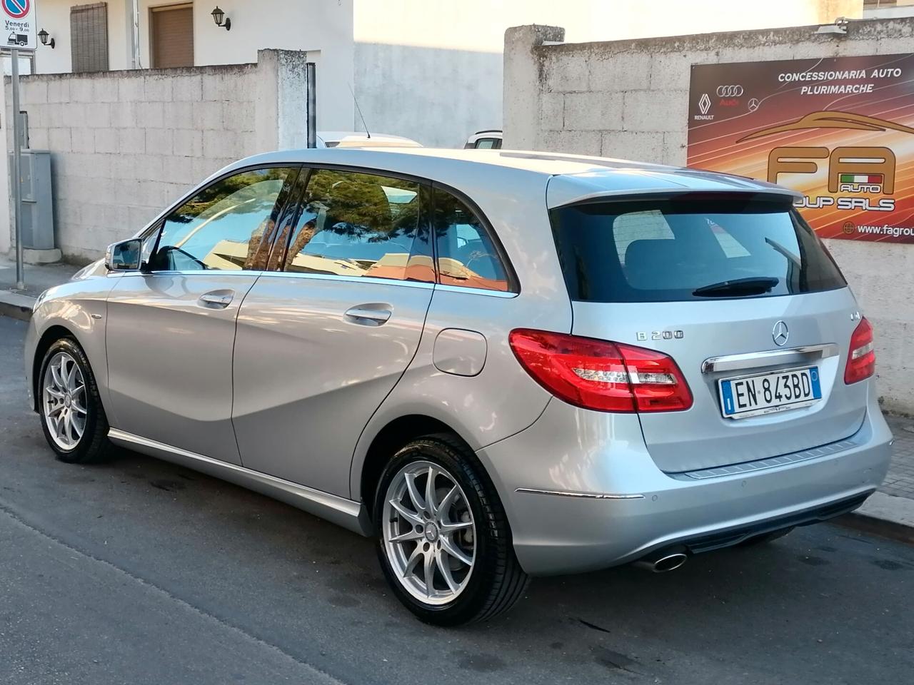 Mercedes B 200 CDI Autom Premium NAVI PELLE - 2012