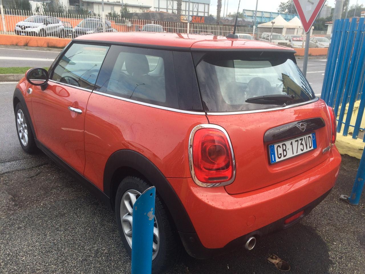 Mini Cooper 1.6 D tagliandata con garanzia !!!