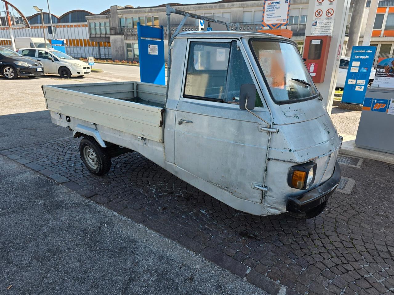 Piaggio Ape 218cc anno 1978 con 55.400km