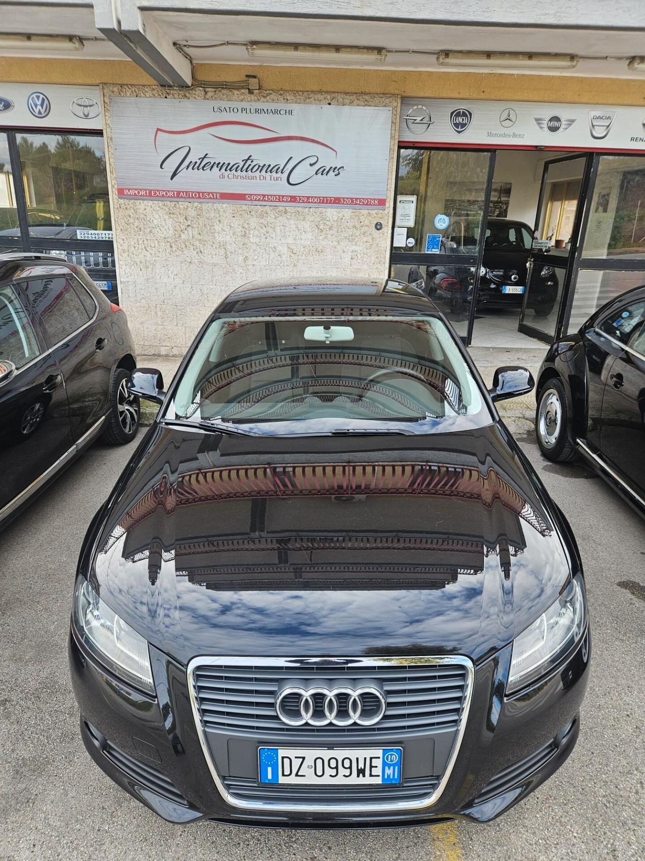 Audi A3 SPB 1.6 TDI 90 CV Attraction