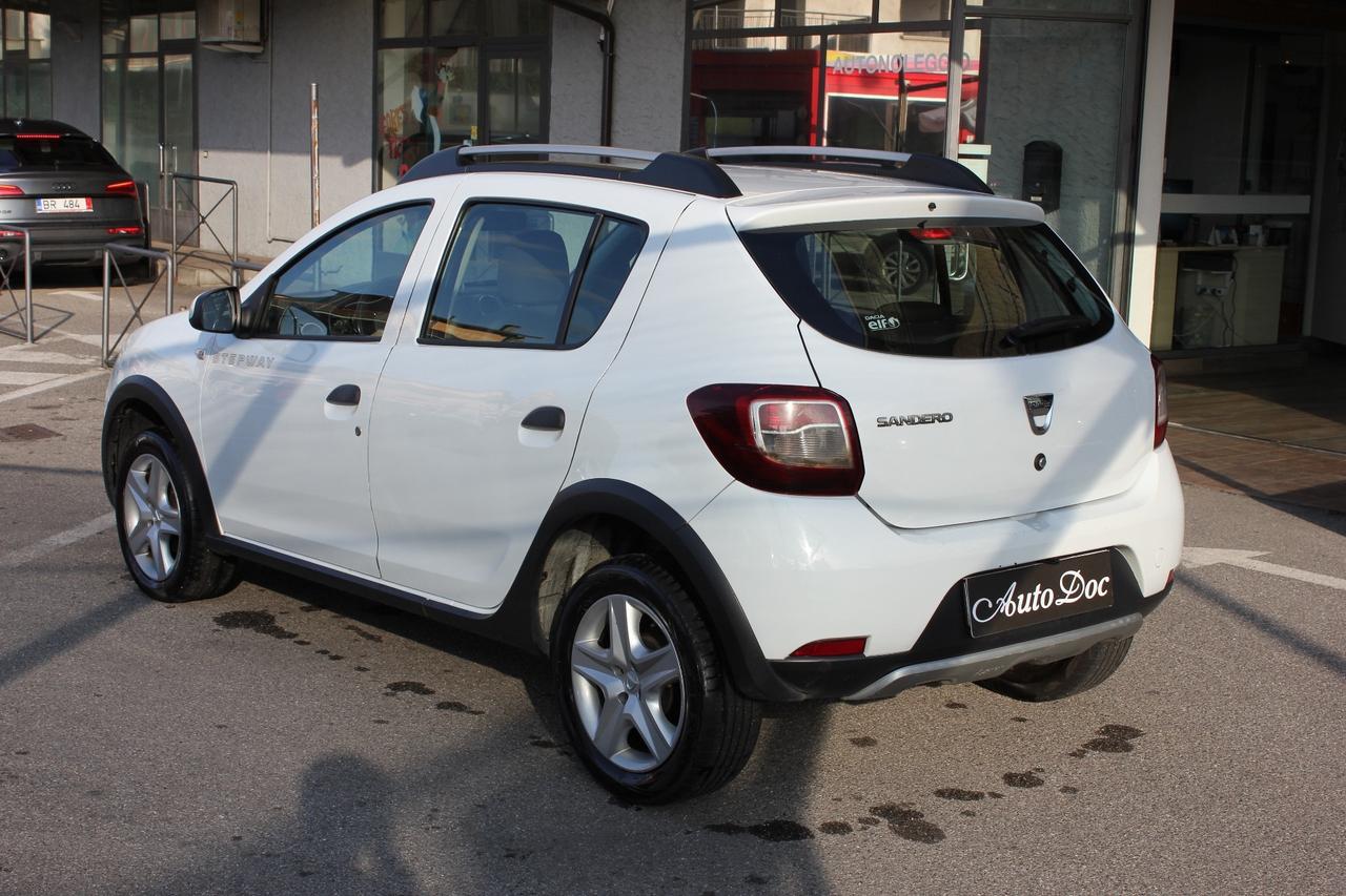 Dacia Sandero Stepway 1.5 dCi 90CV LAUREATE per commercianti