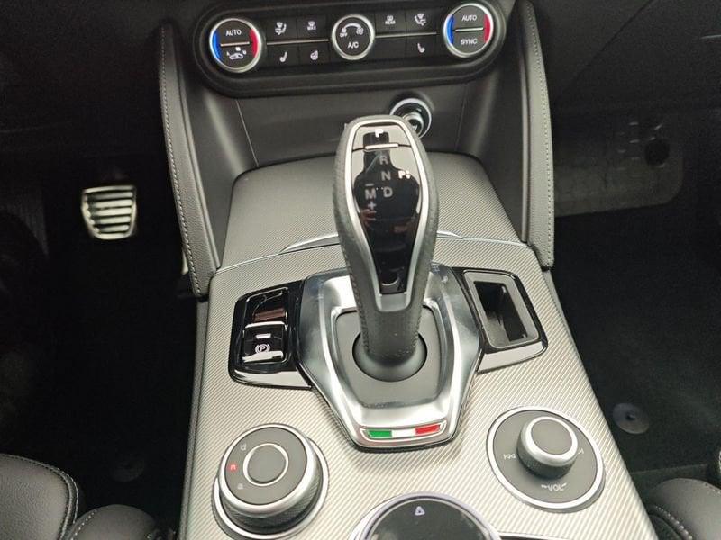 Alfa Romeo Stelvio 2.2 Turbodiesel 210 CV AT8 Q4 Veloce