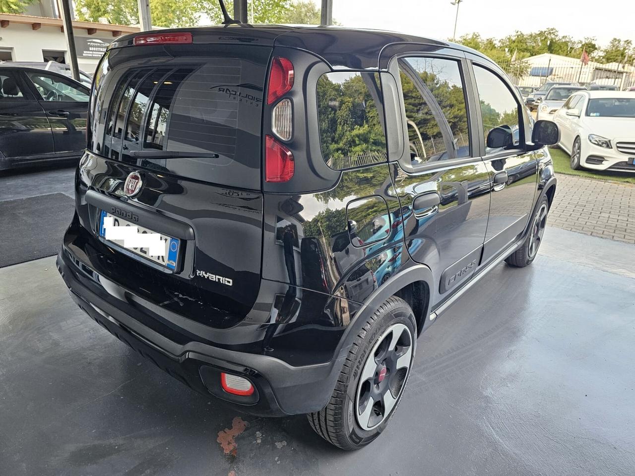 Fiat Panda 1.0 FireFly S&S Hybrid City Cross