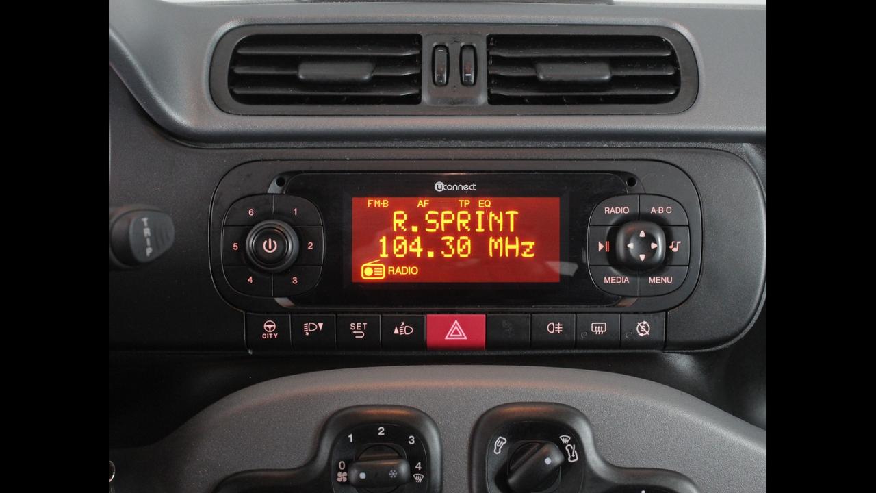 FIAT Panda III 2021 - Panda 1.0 firefly hybrid City Life s&s 70cv