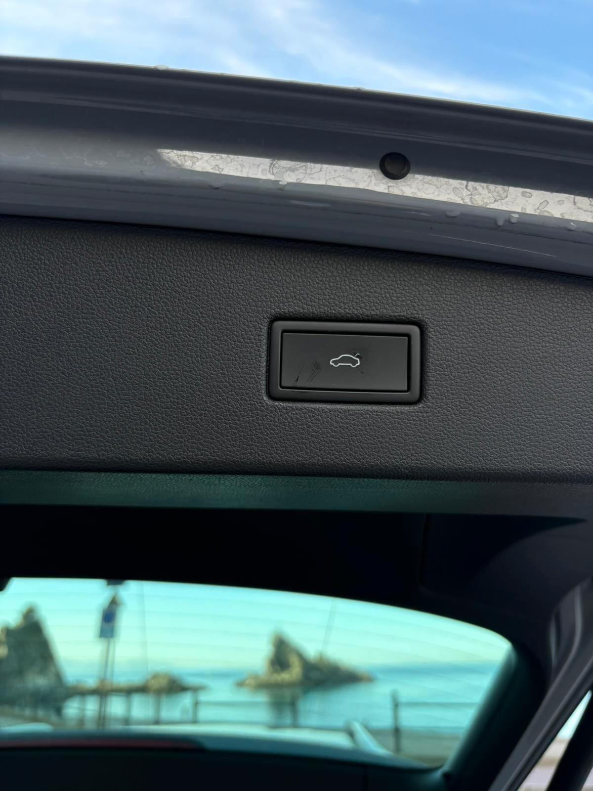 Volkswagen Tiguan 2.0 TDI SCR DSG 150 CV Elegance