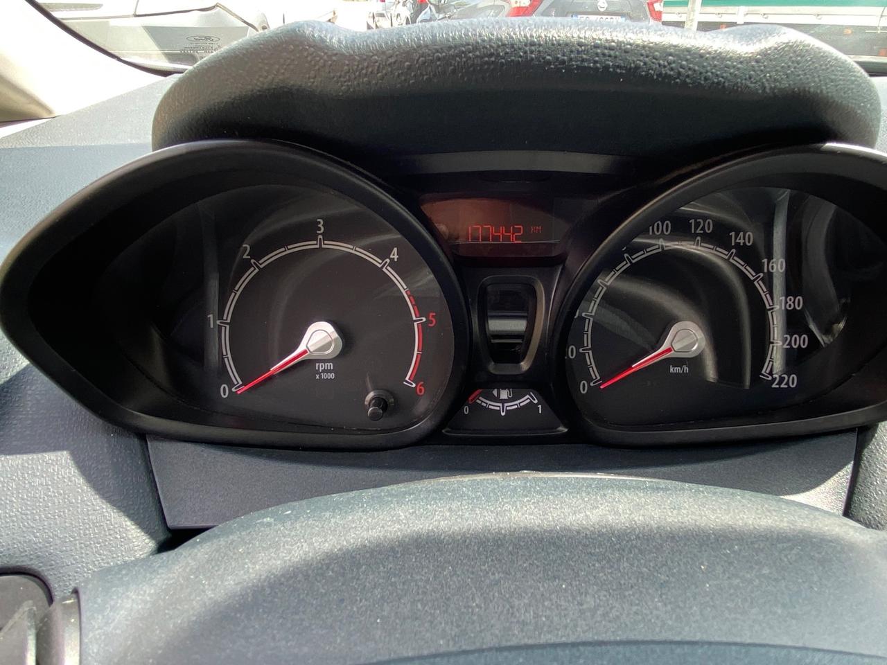 Ford Fiesta 1.4 Diesel 5 Porte Neo Patentati