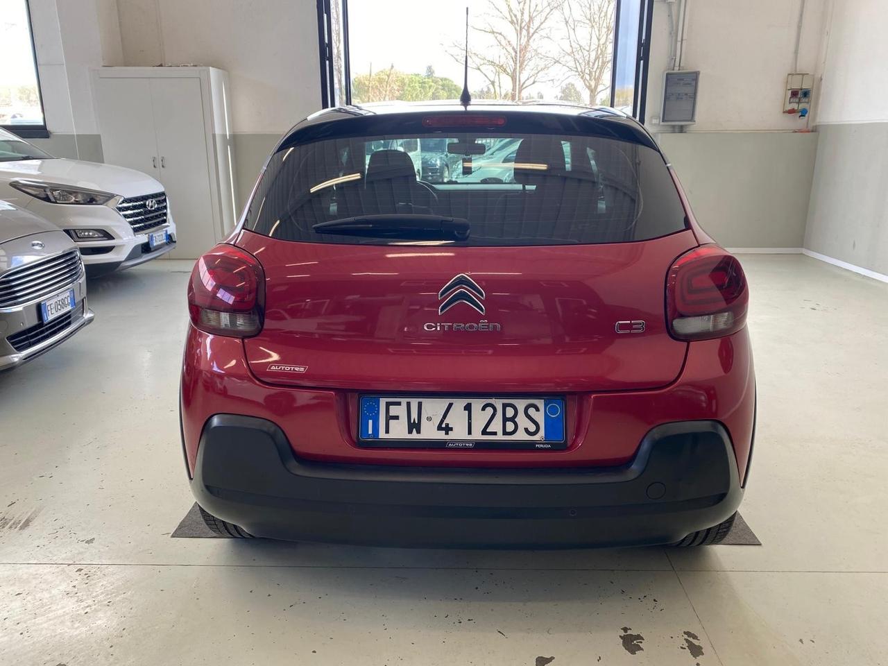 Citroen C3 bi-color 1.2 benz.