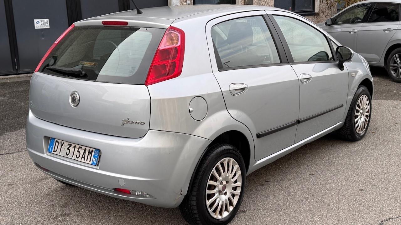 Fiat Grande Punto 1.4 5 porte Active Natural Power