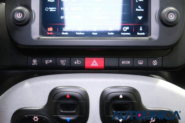 FIAT Panda CROSS 4x4 0.9 TWINAIR TURBO S&S NEOPATENTATI