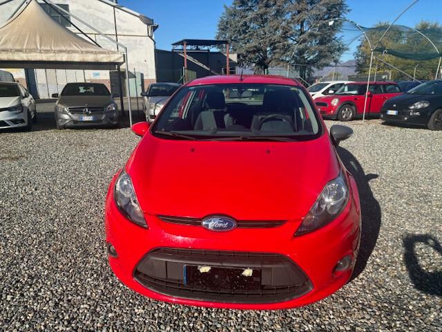Ford Fiesta 1.4 5 porte Bz.- GPL Titanium