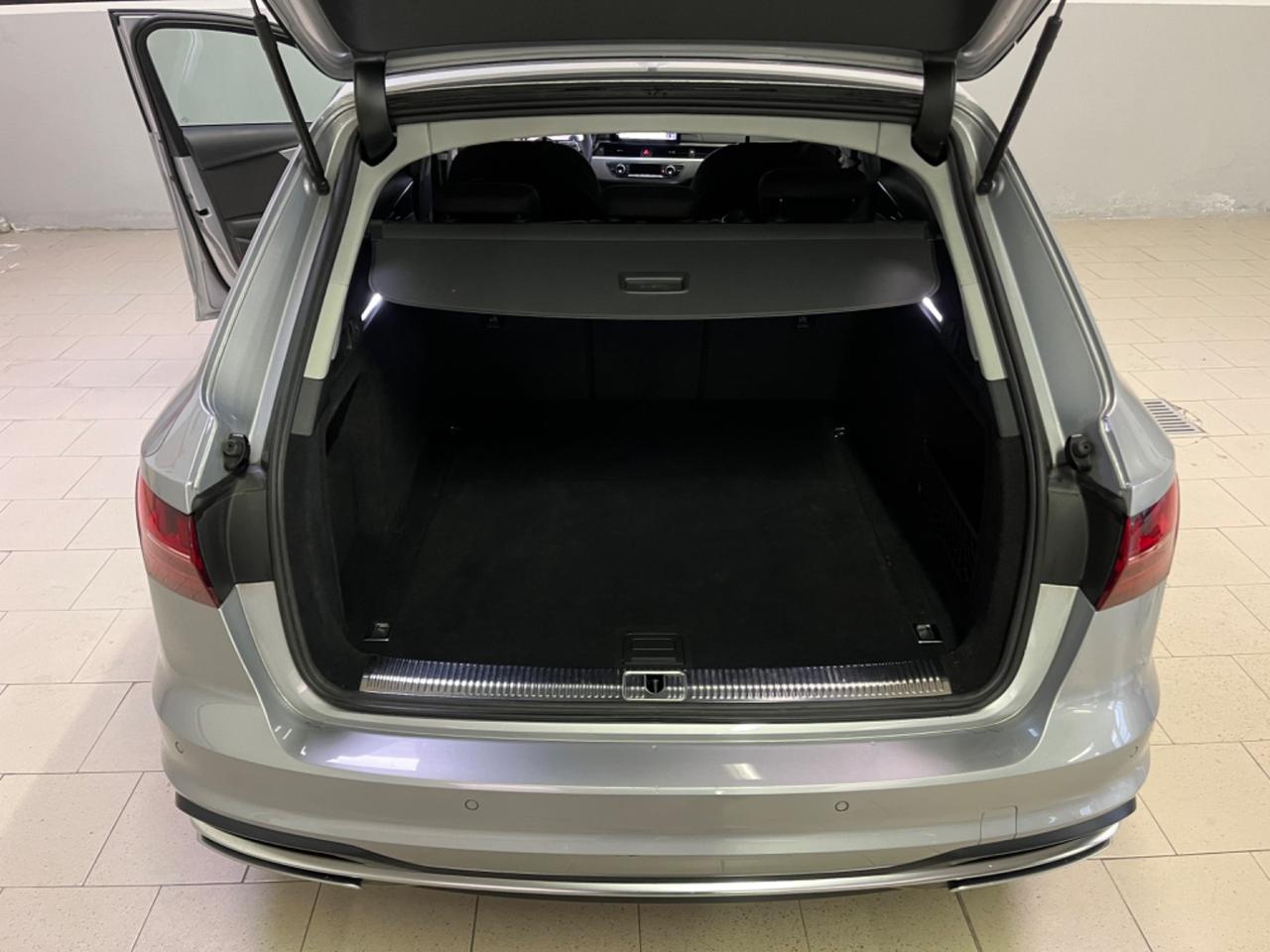 Audi A4 Avant 30 TDI S tronic Advanced