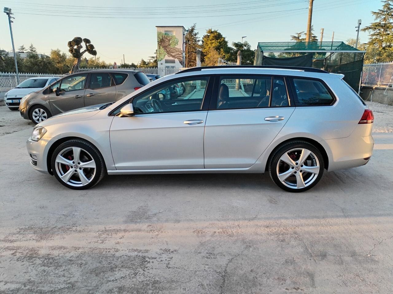 Volkswagen Golf Variant 1.6 TDI 105 CV DSG Highline GANCIO TRAINO