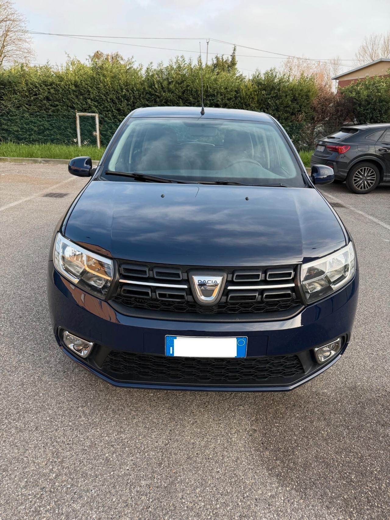 Dacia Sandero 1.5 dci - NEOP. - NAV. - 12 MESI DI GARANZIA -
