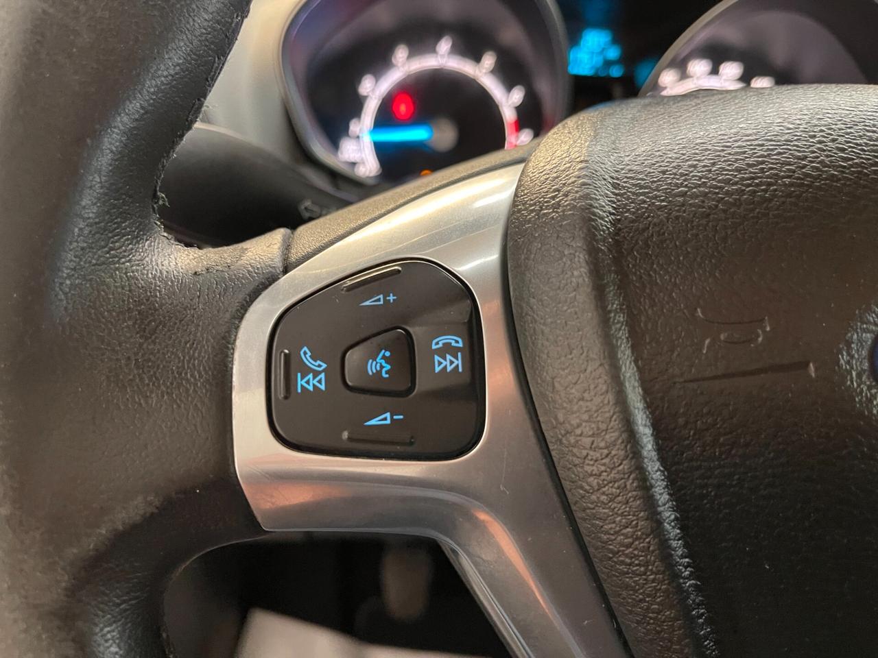 Ford B-Max 1.4 Gpl 86cv-Ok Neopatentati-Dettagli in Bio