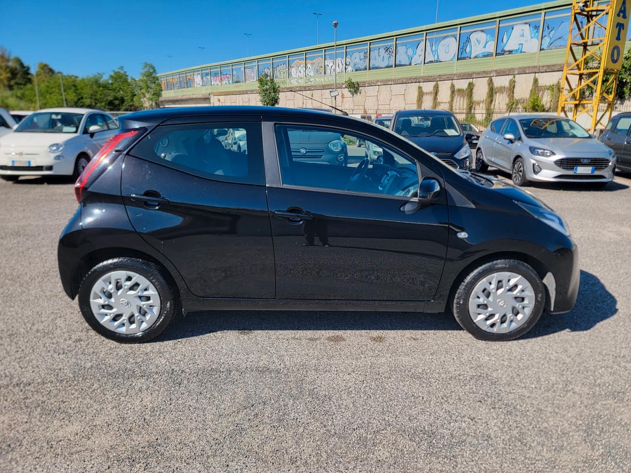 Toyota Aygo Connect 1.0 VVT-i 72 CV x-play MMT