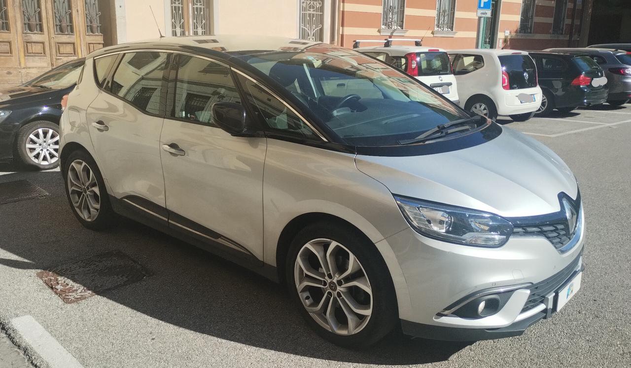 Renault Scenic Scénic Blue dCi 120 CV Sport Edition2