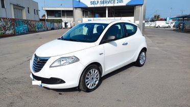 Lancia Ypsilon 1.3 MJT 95CV 5 porte NEOPATENTATI - 2015