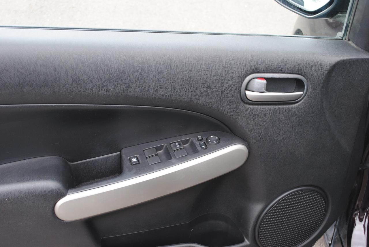 MAZDA 2 1.3 75 CV OK NEOPATENTATI