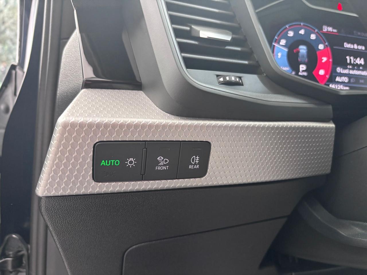 AUDI A1 CITYCARVER 30TFSI S-TRONIC S-LINE EDITION