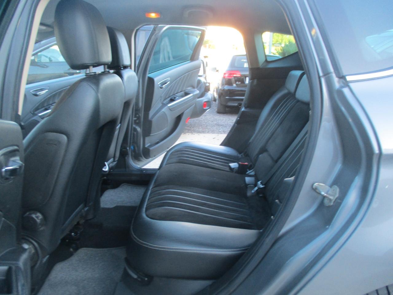 Lancia Delta 1.6 MJT120 CV FULL OPTIONAL