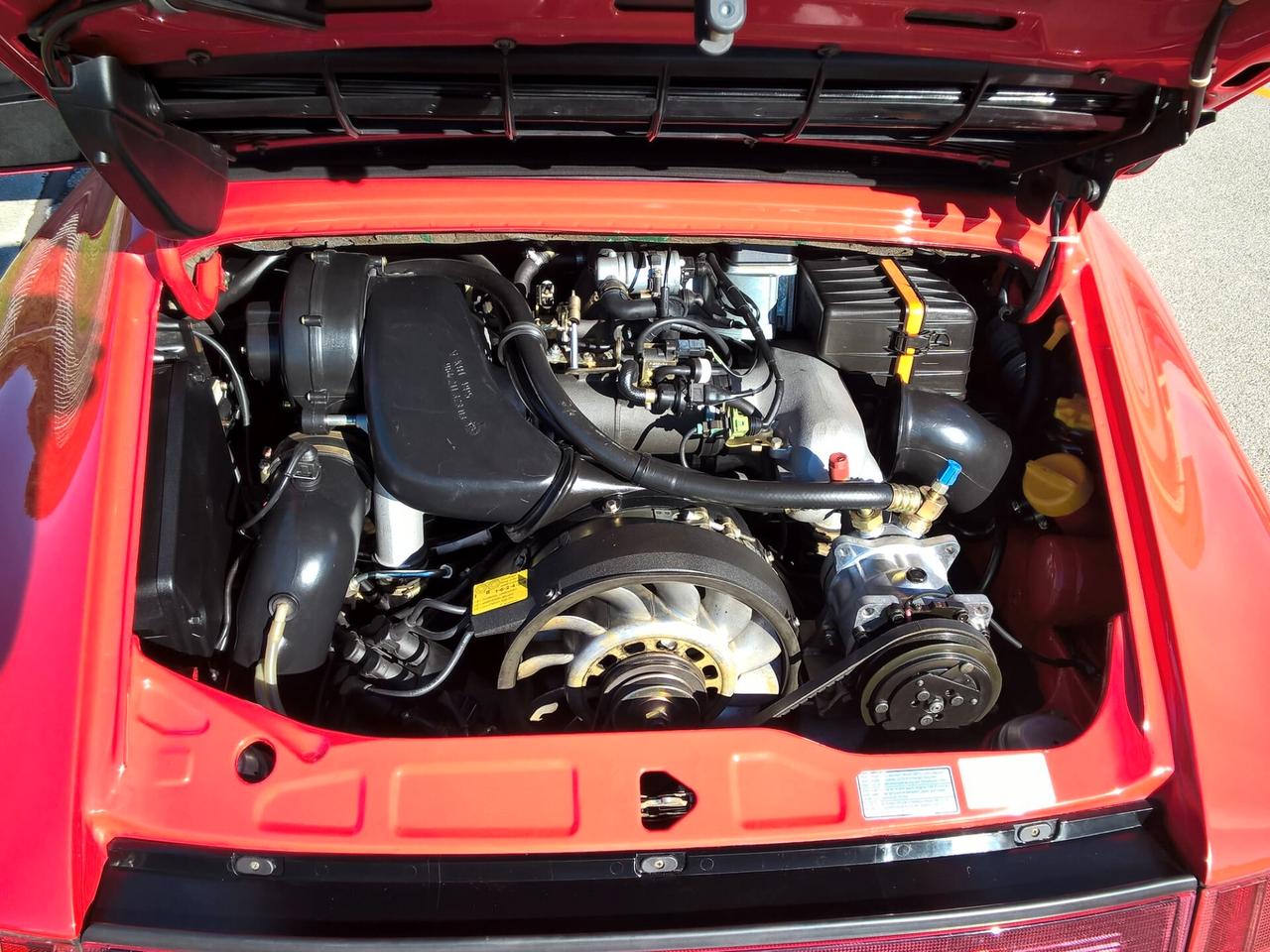 Porsche 911 964 Carrera 2 Cabriolet