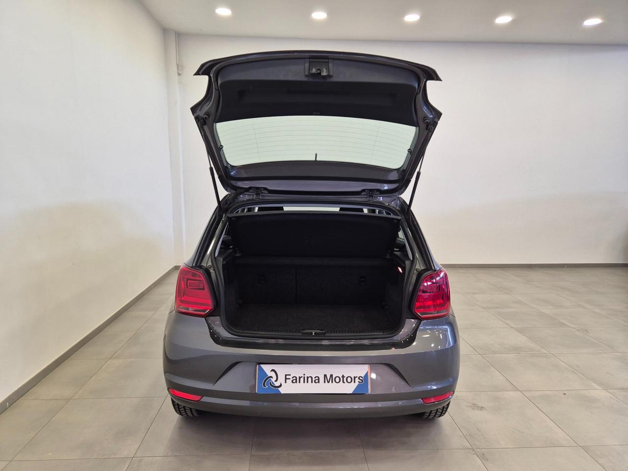 Volkswagen Polo 1.4 tdi Trendline 75cv - NEOPATENTATI - Clima - Radio CD