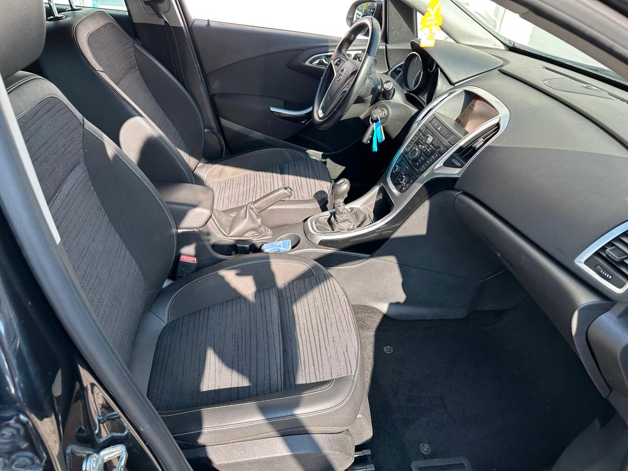 Opel Astra 1.4 Turbo 140CV Sports Tourer GPL Tech Elective