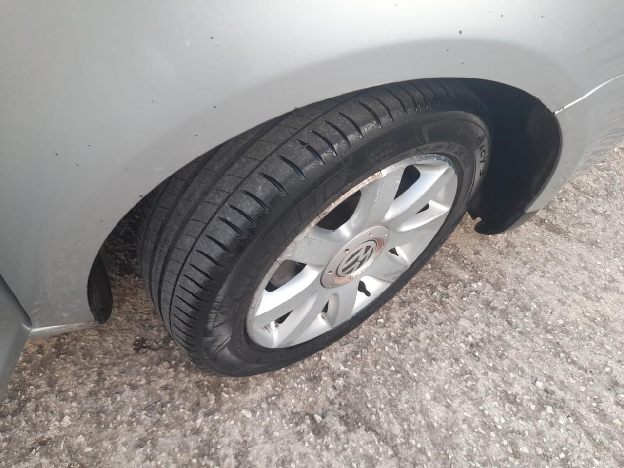 Volkswagen Touran 2.0cc diesel(PRIVATO)-2004