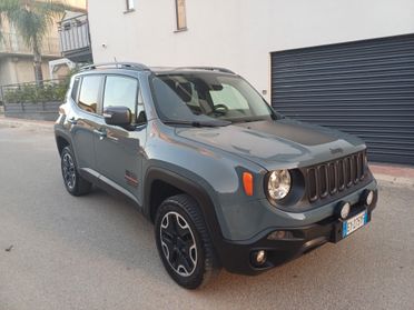 Jeep Renegade 2.0 Mjt 170CV 4WD Active Drive Low Trailhawk