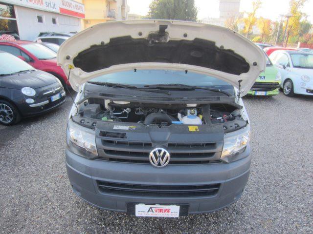 VOLKSWAGEN T5 2.0 TDI 102cv SummerMobile - 5 POSTI - DA VETRINA