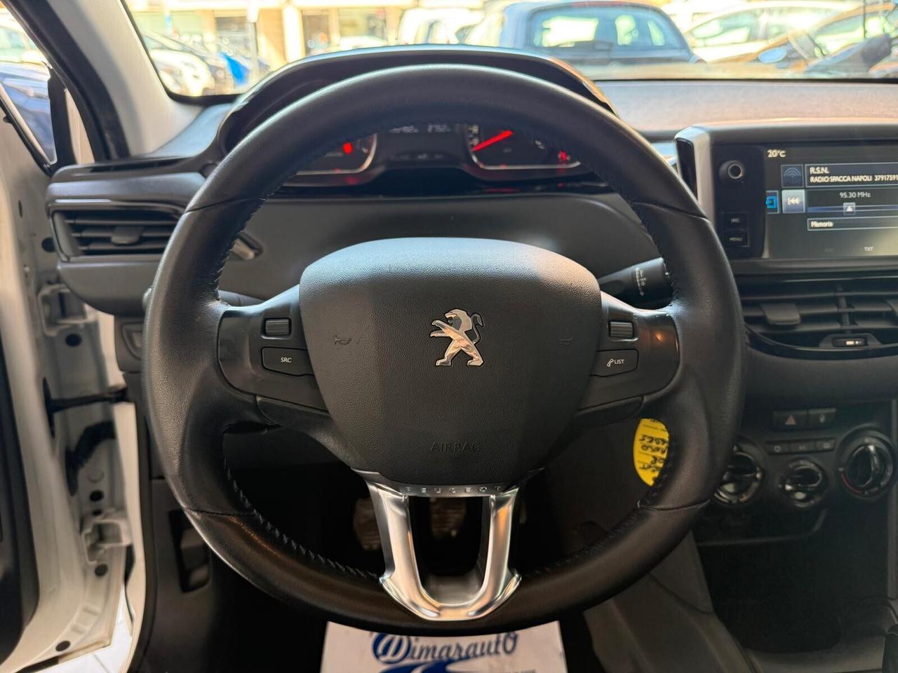PEUGEOT 208 1.2 BENZINA CON 138.000 KM 2015