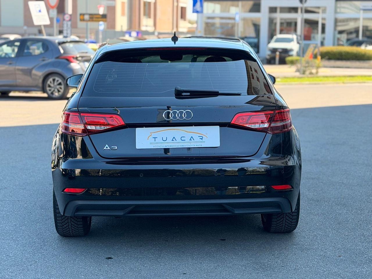 Audi A3 Admired 1.5 30 g-tron #10154