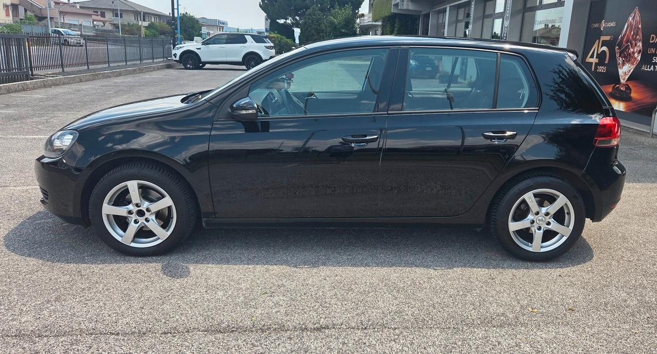 Volkswagen Golf 1.6 TDI 5porte Comfortline