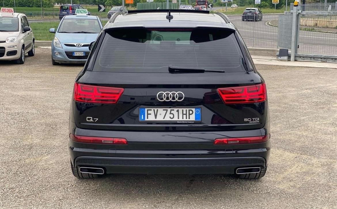 Audi Q7 50 TDI quattro tiptronic