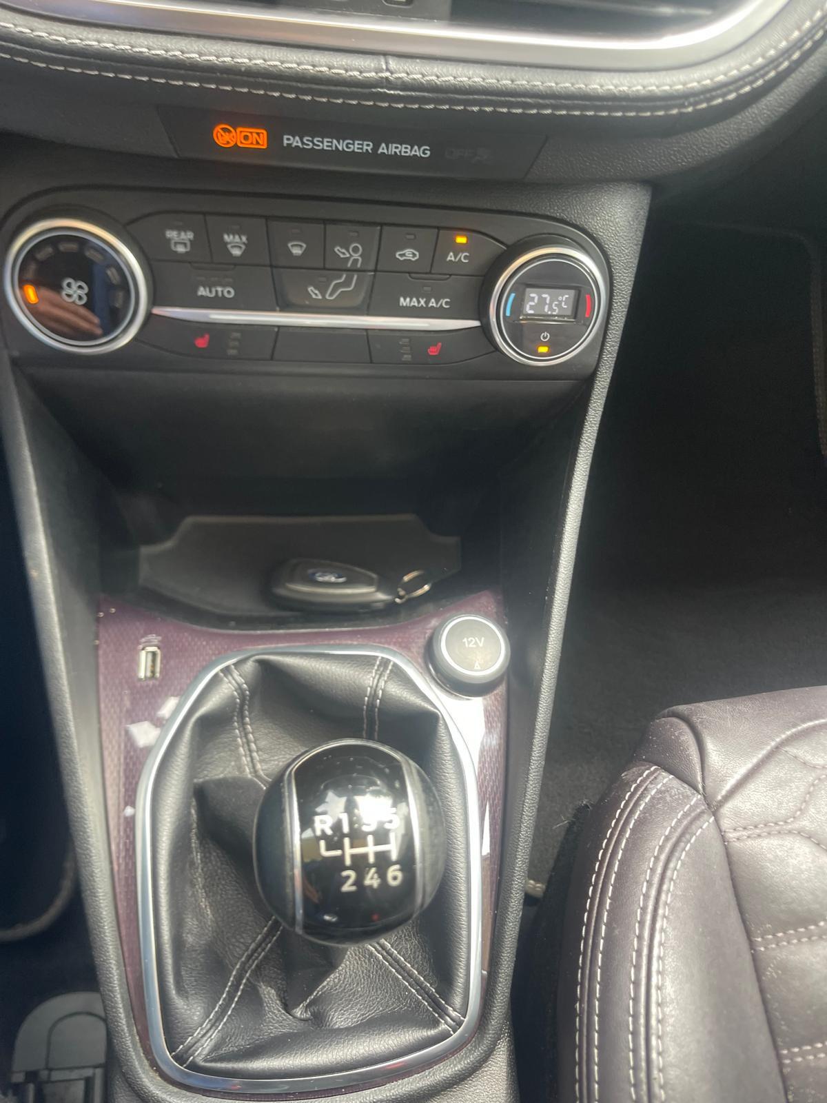 Ford Fiesta 1.5 EcoBlue 120 CV 5 porte Vignale