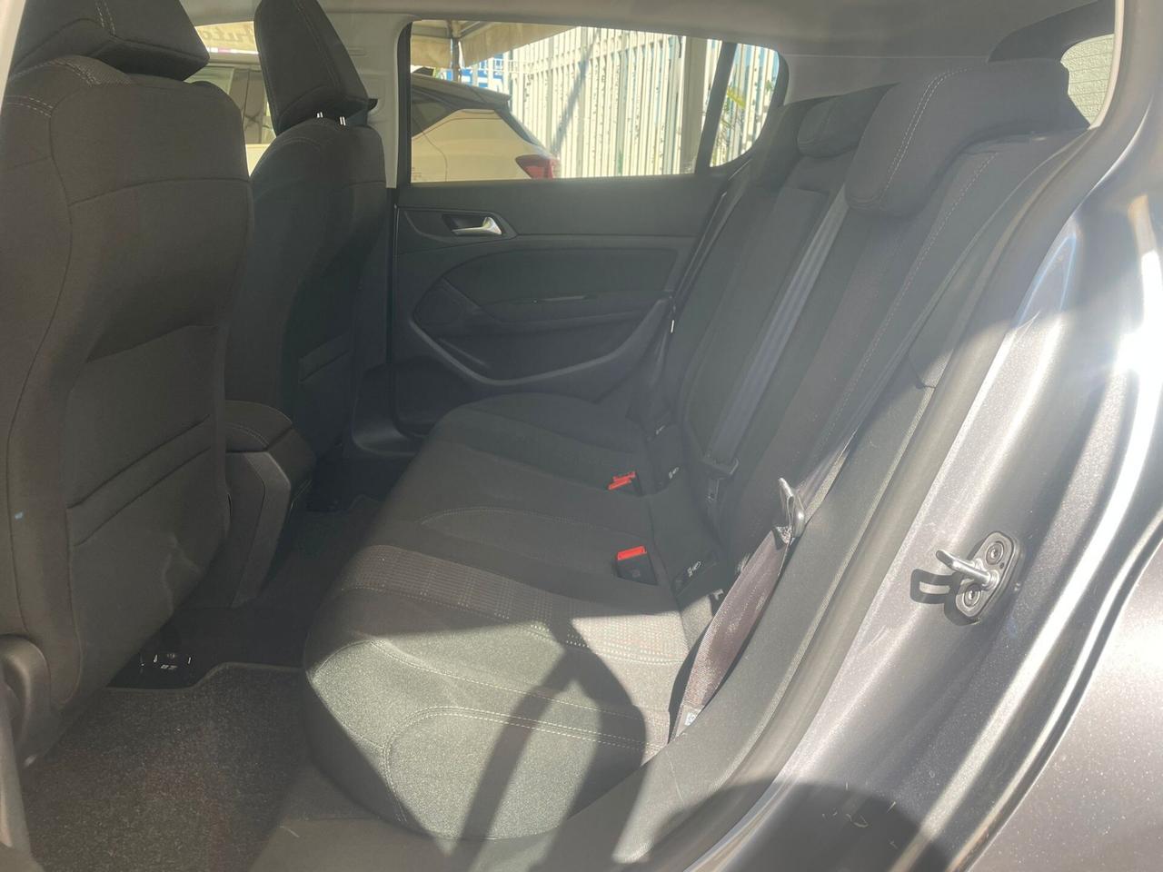 Peugeot 308 BlueHDi 120 S&S Allure