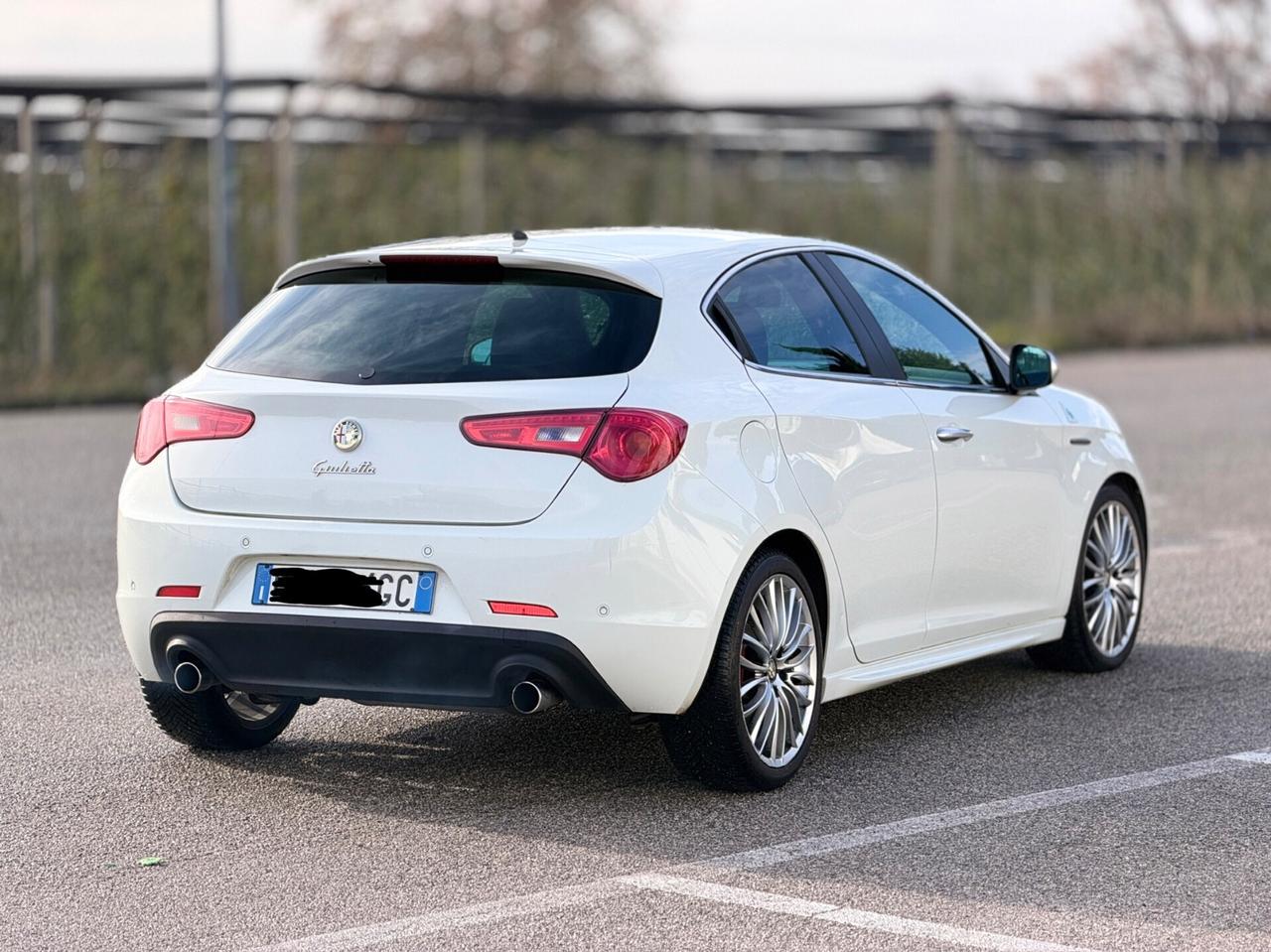 Alfa Romeo Giulietta 2.0 JTDm 2011