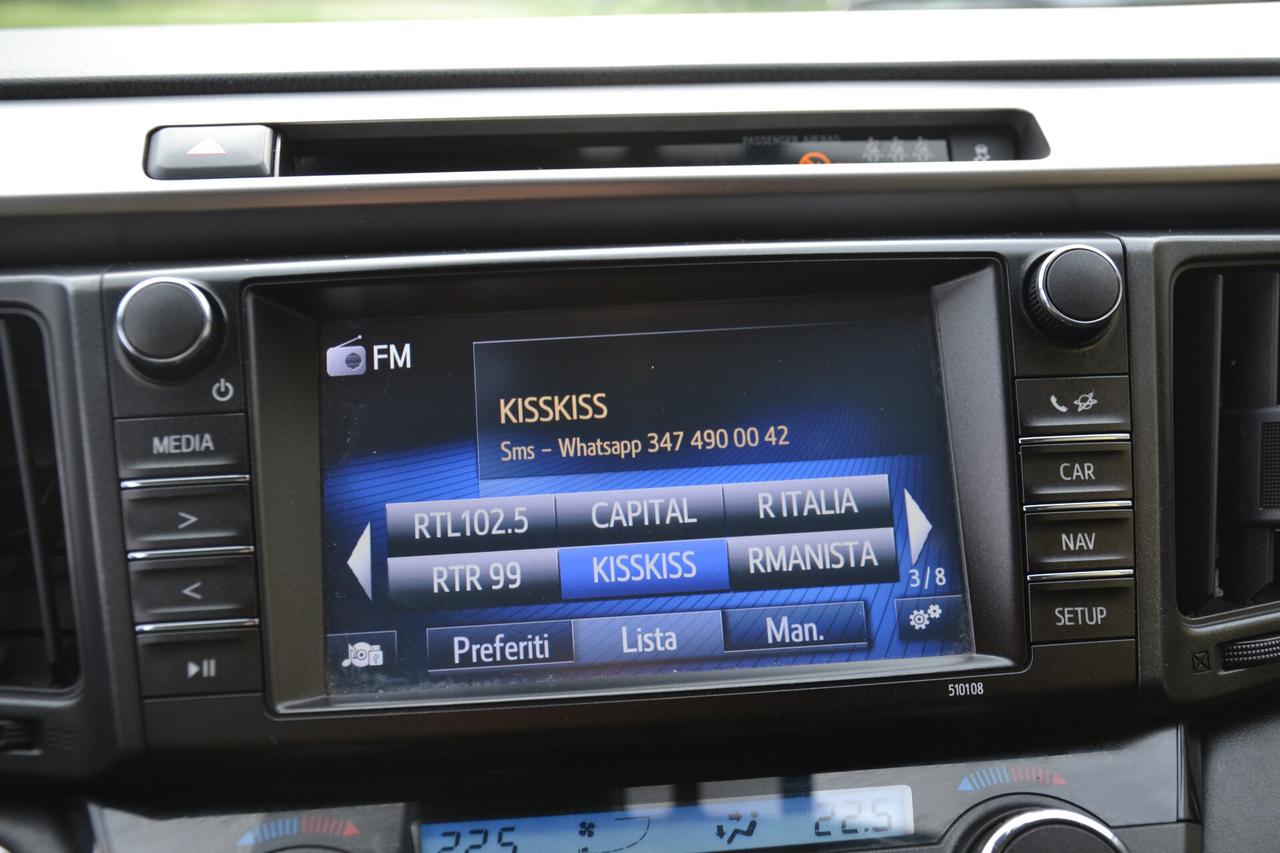 Toyota RAV 4 2.0 D-4D 143CV **NAVI+CRUISE+RCAM+PDC+LED+EURO6B*