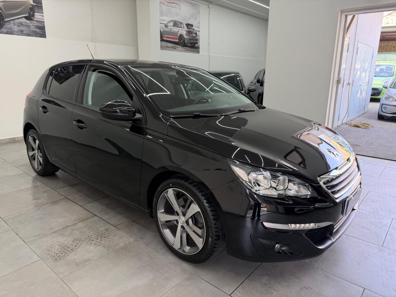 Peugeot 308 BlueHDi 120 S&S Allure 2017