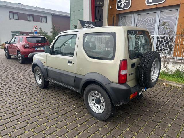 SUZUKI Jimny 1.3i 16V cat 4WD JLX