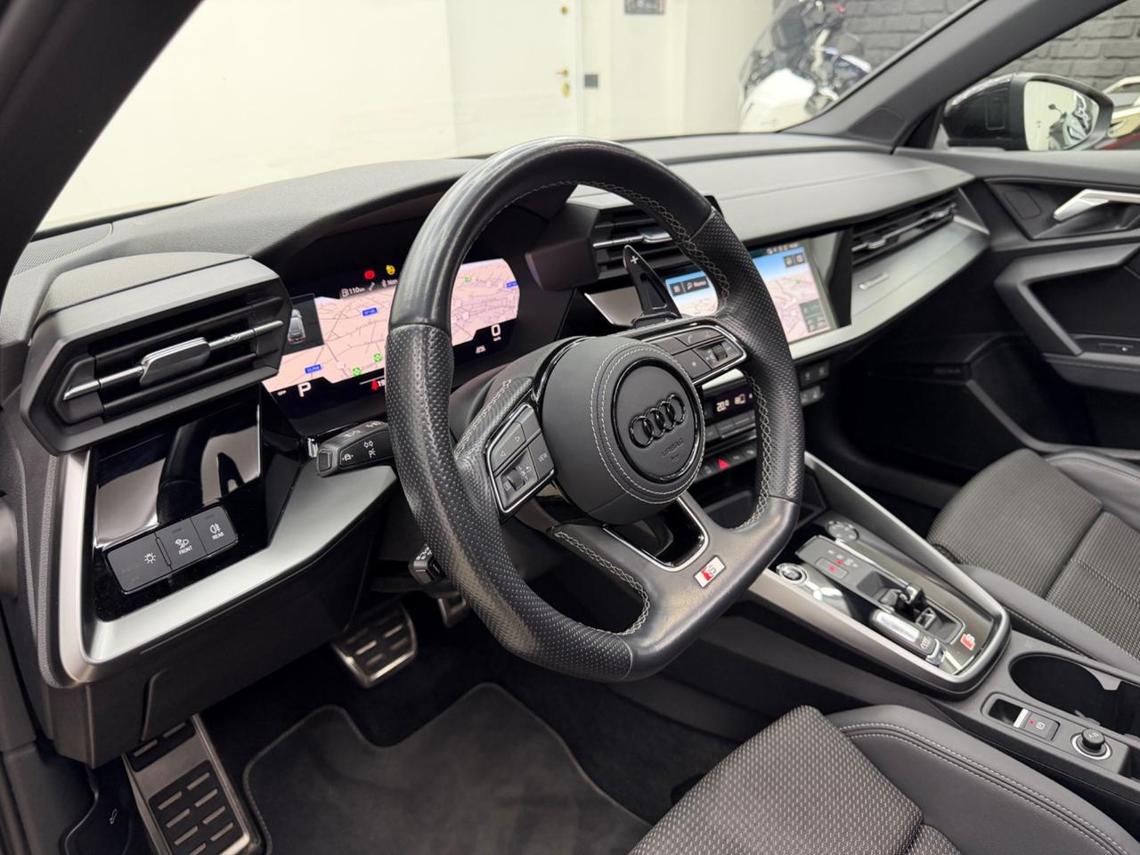 Audi A3 SPB 35 TDI S tronic line edition IPER FULL TETTO APRIBILE