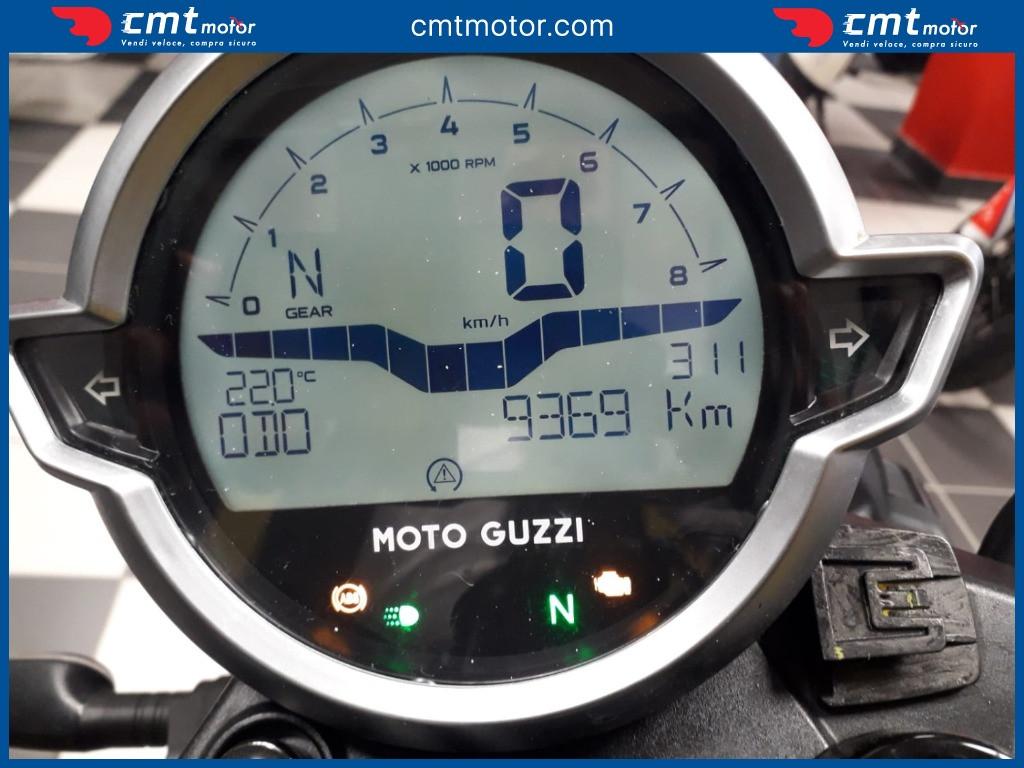 Moto Guzzi V7 - 2021