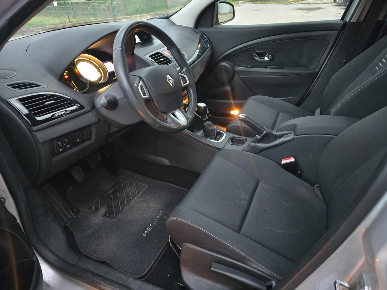 Renault Mégane 1.5 dCi 110CV SporTour Attractive