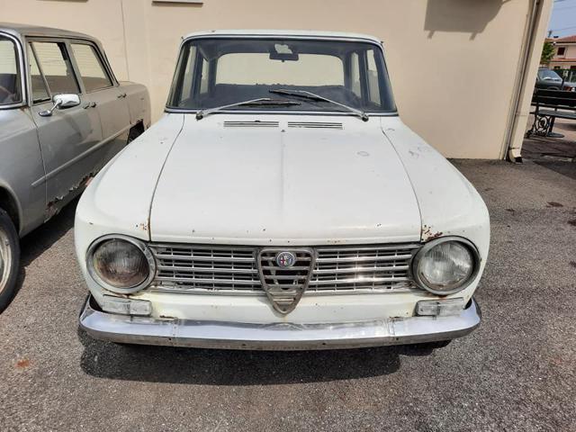 ALFA ROMEO Giulia 1300
