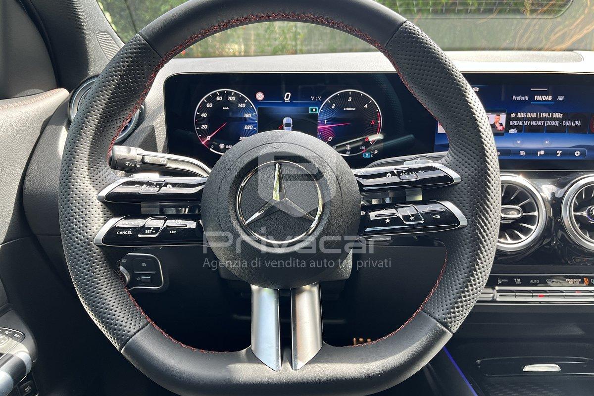 MERCEDES GLA 180 d Automatic AMG Line Premium