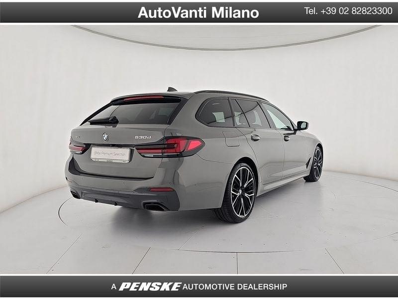 BMW Serie 5 530d 48V xDrive Touring Msport